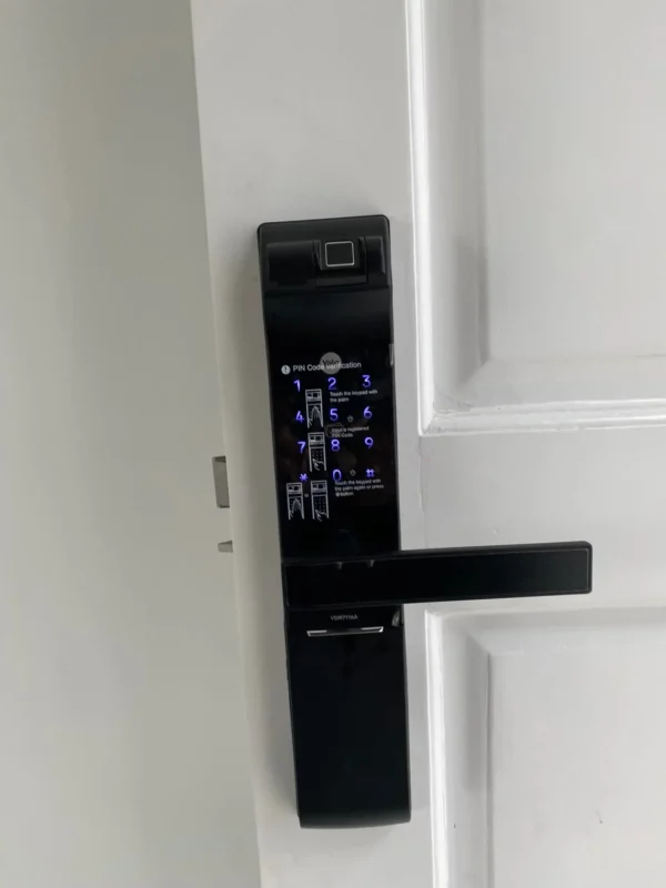 Thay Ổ Khóa Cơ Khóa Vân Tay Yale Tại Hà Nội: Tận Nhà, Nhanh Nhất 24/7 6 sửa khóa bị mất chìa khóa cơ khóa vân tay yale tận nhà uy tín