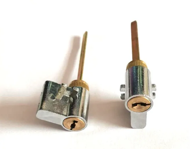 Thay Ổ Khóa Cơ Khóa Vân Tay Yale Tại Hà Nội: Tận Nhà, Nhanh Nhất 24/7 17 dịch vụ thay ruột khóa cơ khóa thông minh yale chính hãng tận nhà tại hà nội