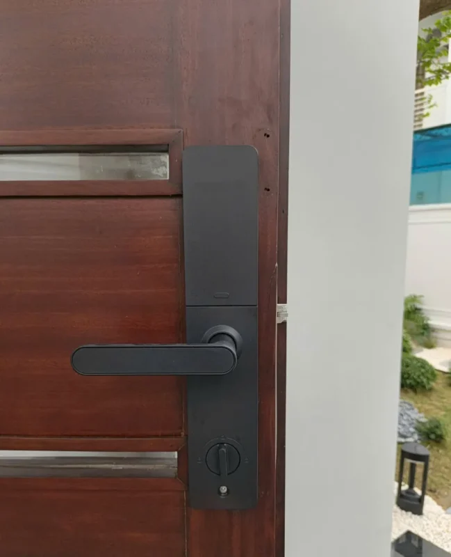 Khóa vân tay cho căn hộ cho thuê: 7 lợi ích vượt trội 4 Mặt trong khóa Kenitsu KA16 tại nhà cho thuê Splendora