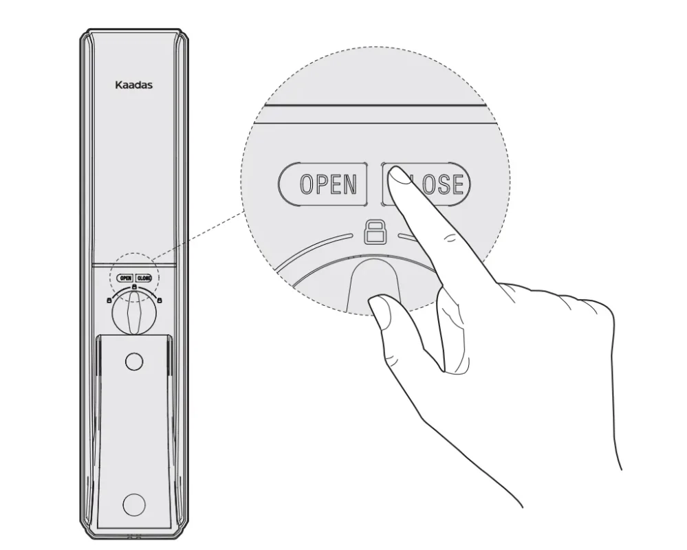 Cài đặt khóa Kaadas K9-5W: Hướng dẫn chi tiết 4 Minh họa thao tác nhấn nút CLOSE ở mặt trong khóa Kaadas K9-5W.